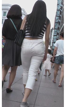 白裤紧身长发小姐姐