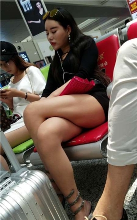4k-超性感美腿黑色连衣裙女神