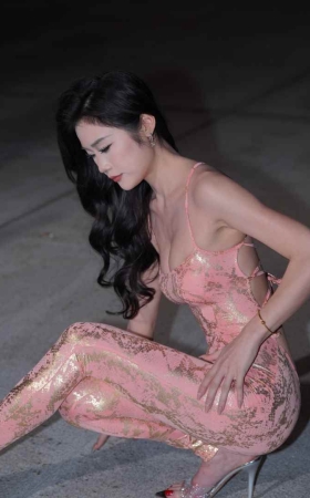 粉金亮面性感连体 [149P-2.12GB]