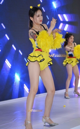 卡哇伊小高叉 [11P]
