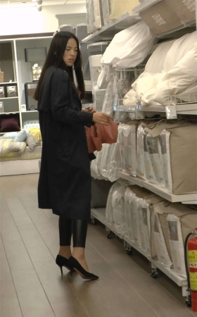 超市极品美脚高跟