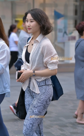 性感瑜伽裤美女 [19P]