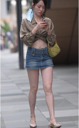 牛仔裙小姐姐(117P)