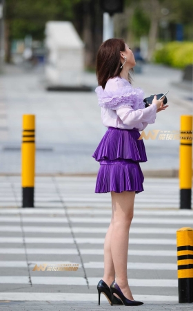 面容精致的迷人少妇 [27P]