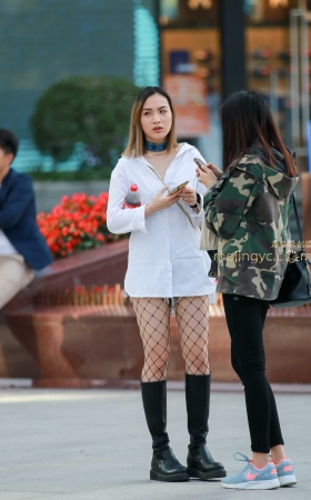 网袜热裤 [9P]