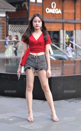 热裤美腿好闺蜜 [17P]