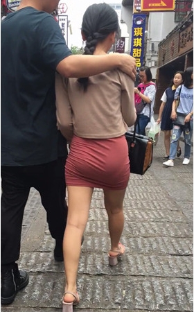 包臀裙妹子