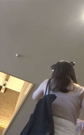 超短高腰牛仔热裤美臀小姐姐