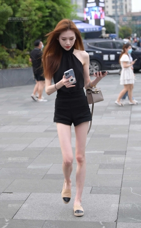 骨感美腿小姐姐 [18P]