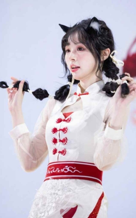 可爱甜美猫女郎 [138P-2.72GB]