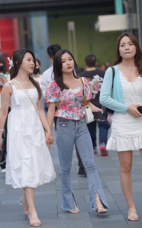 可爱美眉
