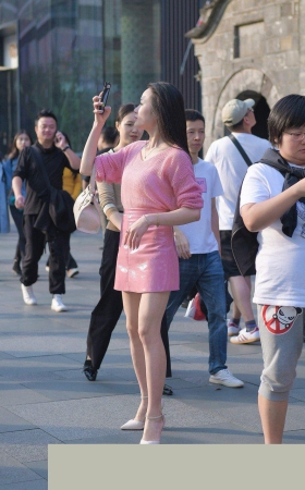 拍照的高跟美女MJ549[460M]