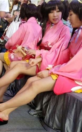 4k超清，雪白嫩腿的和服美眉
