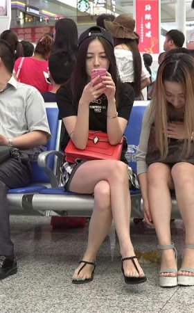 万里挑一，超级美少女颜值玉足碾压级冠绝全场