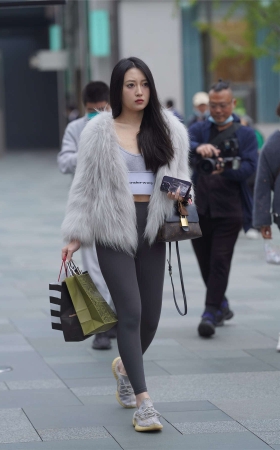 皮草瑜伽裤