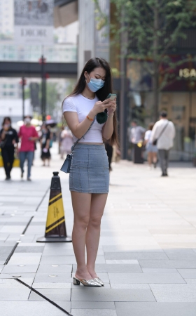 小牛仔短裙