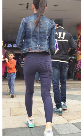 极品紧身裤美女
