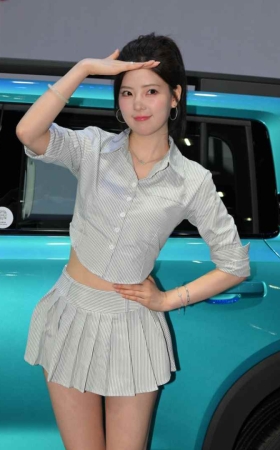 肤白貌美春晓 [148P-2.90GB]