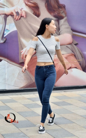 9-29 牛仔漏脐装 [14P]