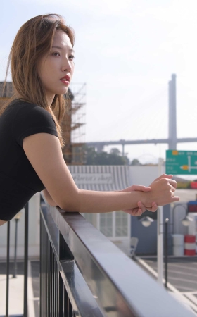 牛仔热裤