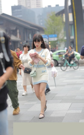 可爱甜美的小女生3A2903[280M]