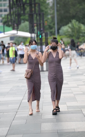 丝滑嫩姐妹花