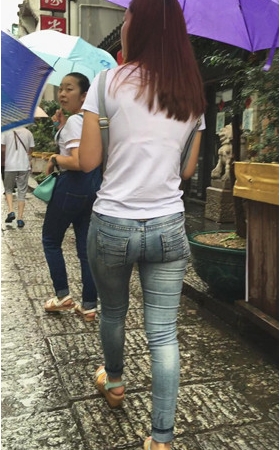 灰牛妹子