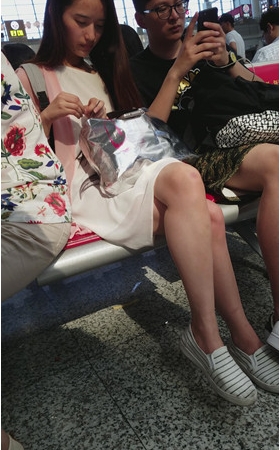 两个不错的妹子