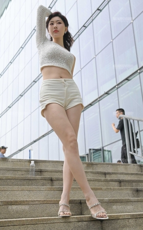 长腿视角 [18P]