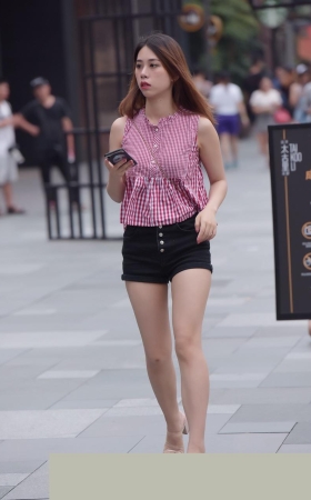 热裤美女3A3971[724M]