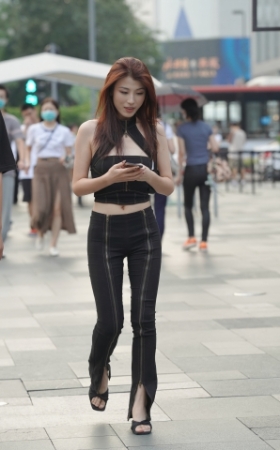 苗条身姿