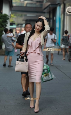 玲珑曲线 高挑完美身材 [31P]