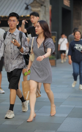 美腿美女