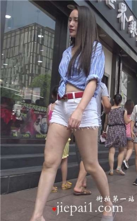 4k-蓝衬衫白热裤大长腿美女姐姐 [2.36 GB]