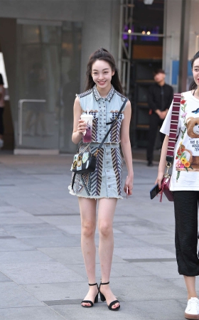 甜美牛仔装