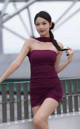 红色修身短裙 [176P-2.15GB]