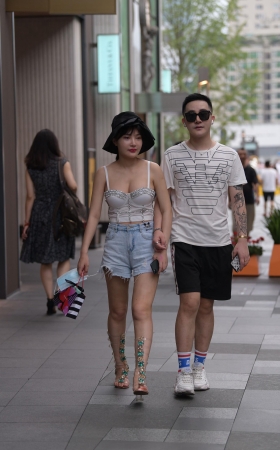 性感丰满的女友