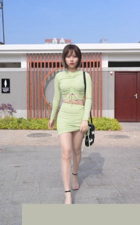 微胖的美女FF023