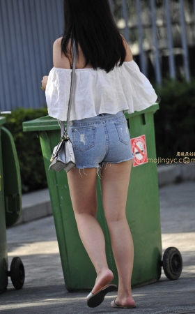 2017-07-12美臀牛仔短裤 [16P]