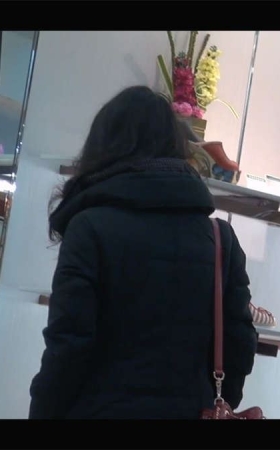 气质韵妇的短黑丝
