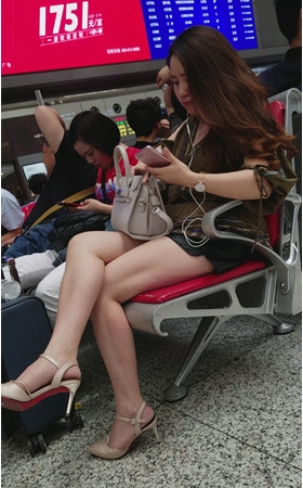 长发妹子