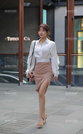 气质美眉 [25P]