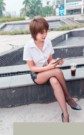 萌宝儿皮裙黑丝MJ3337