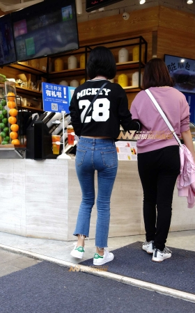 小喇叭蓝牛 [13P]