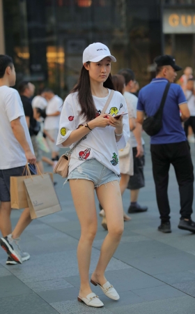 J188清纯热裤紧牛