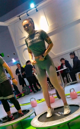 弹力裤好身材运动美女