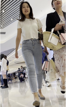 牛仔美女