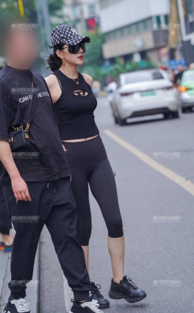 魅力黑 [13P]