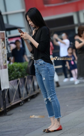 美女，你在找什么呀！ [14P]