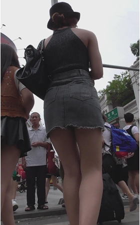 牛仔灰裙